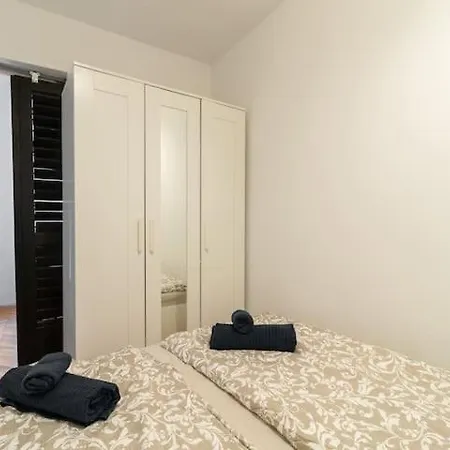 Appartement Vivid Downtown Close To Kalvin Ter *